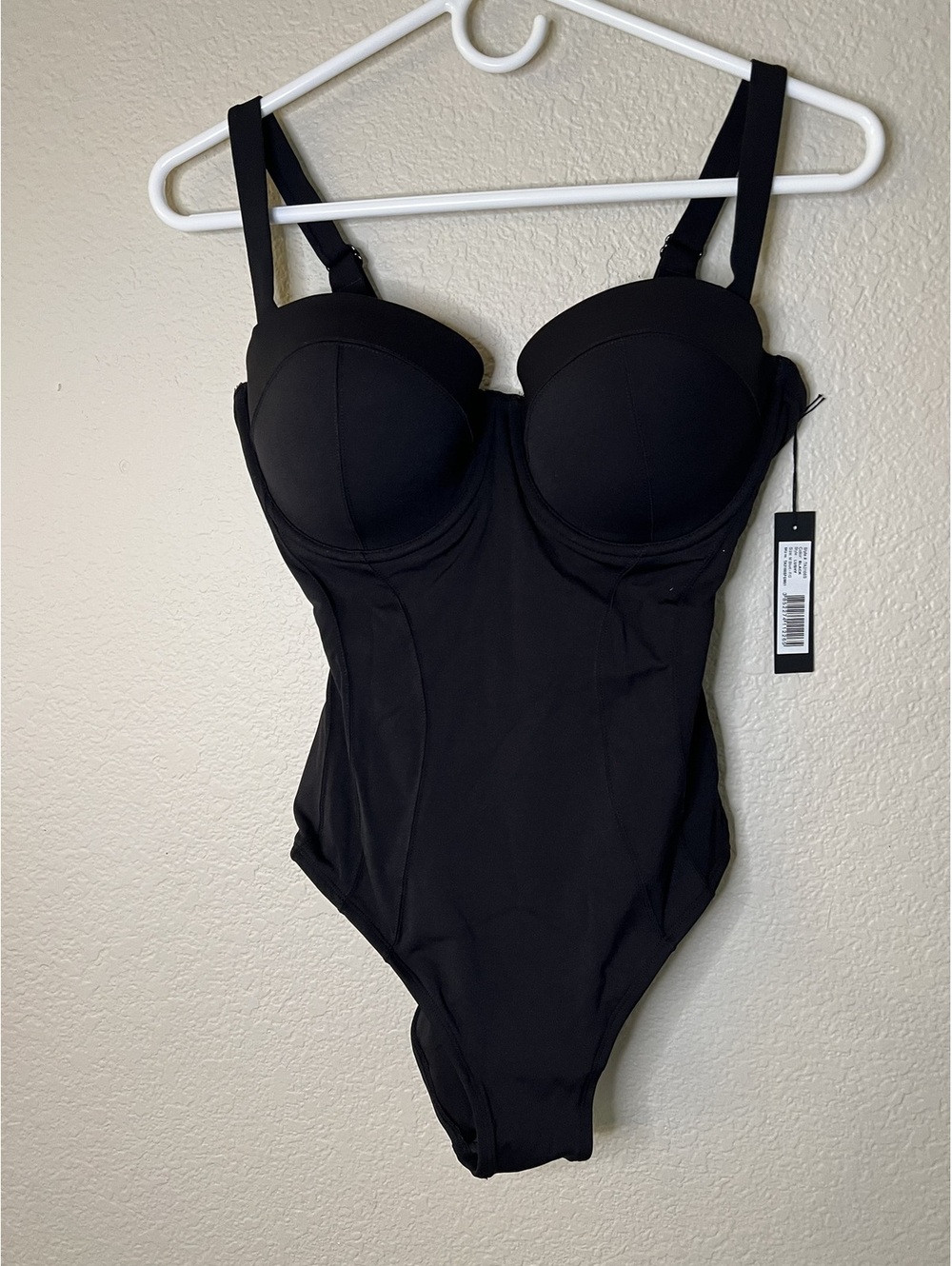 TA3 Lushy Medium Short Full Coverage Cup F/G Black